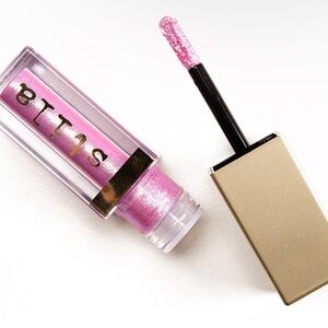 Stila Glitter & Glow Liquid Eye Shadow in Pink